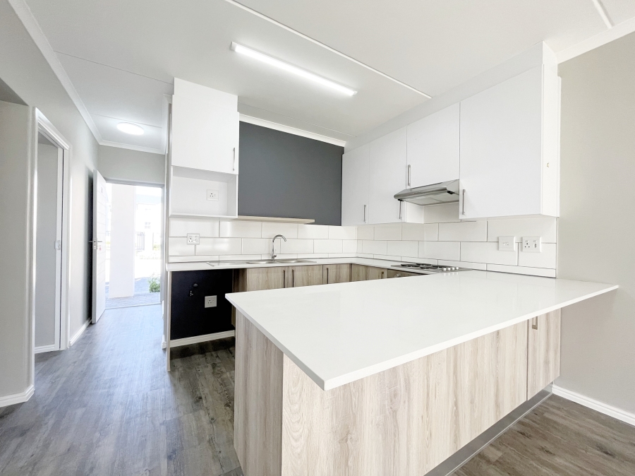 To Let 2 Bedroom Property for Rent in Haasendal Western Cape